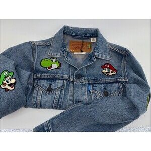 LEVI'S NINTENDO SUPER MARIO Men's VINTAGE FIT TRUCKER DENIM JACKET Size S NWOT
